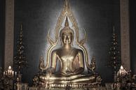 Dharma gewikkeld in licht - De Phra Boeddha Chinnarat van Walter G. Allgöwer thumbnail