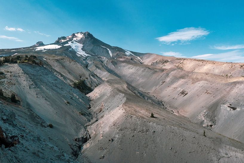 Mt. Hood with all its water routes by Marc van den Elzen
