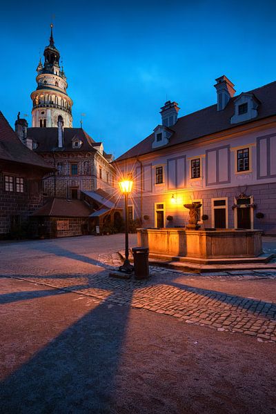 Cesky Krumlov am Abend von Anges van der Logt