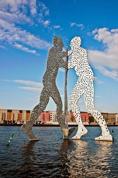 The Molecule Man water statue on the Spree in Berlin by Silva Wischeropp