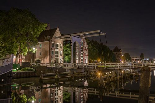 Zwolle - Het Pelserbrugje in de avond