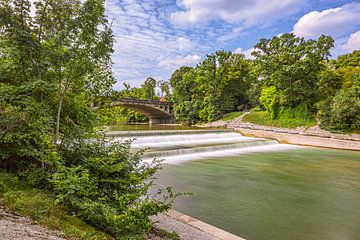 Beieren : Langs de Isar in München van Photoart-Naegele