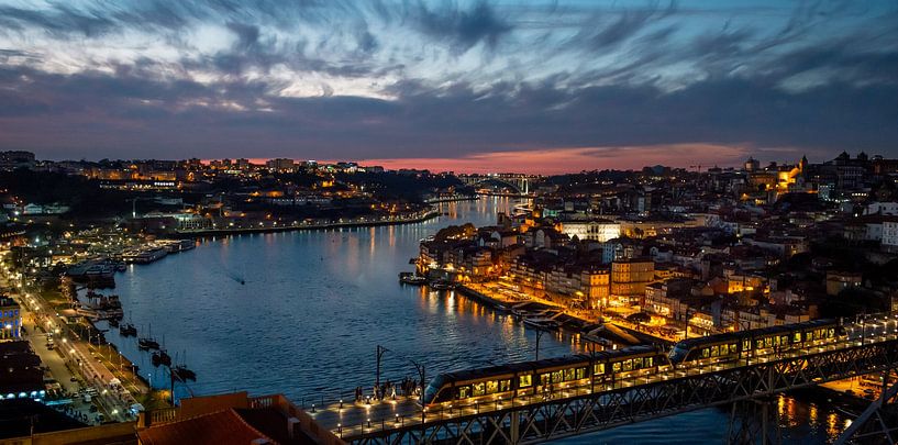 Luis 1 Brug in Porto - panorama van Ellis Peeters