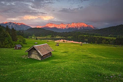 Alpenglow over the Geroldsee
