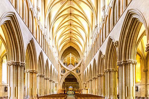 Kreuzende Himmelsbögen