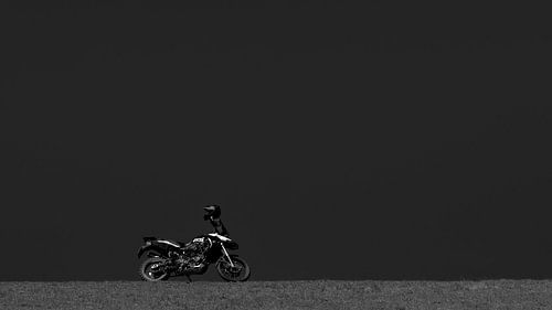 BMW Bike on the Dyke