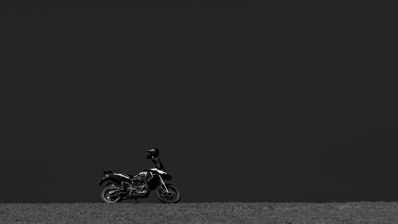BMW Bike sur la digue par R Smallenbroek