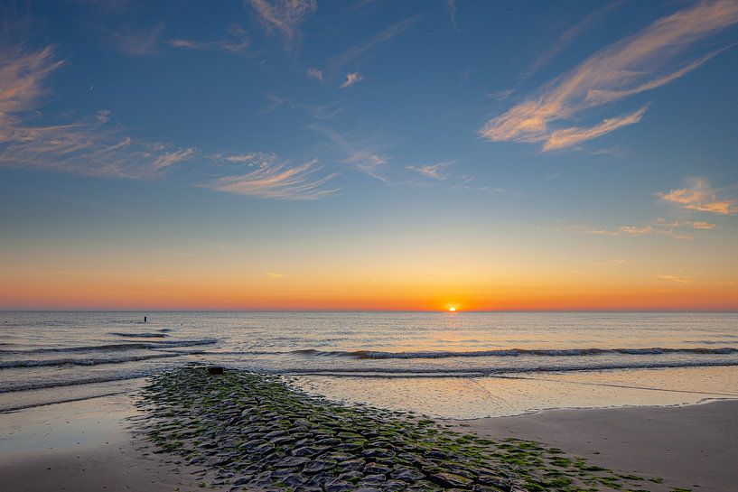 Setting sun North Sea by René Groeneveld