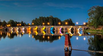 Oude Stenen Brug in Karlstad, Zweden van Adelheid Smitt