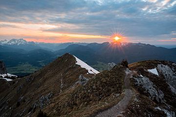 Sonnenuntergang über den Oberbayern von Leo Schindzielorz