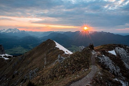 Zonsondergang boven Opper-Beieren