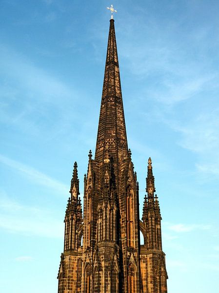 Edinburgh by Hello Pompoyo