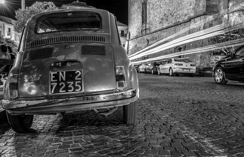 Fiat 500 in de avond von Mario Calma
