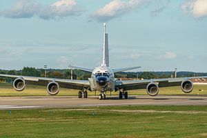 Boeing RC-135 Rivet Joint geland op RAF Mildenhall. von Jaap van den Berg