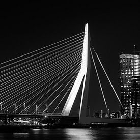 Rotterdam by night van Bernadette Struijk
