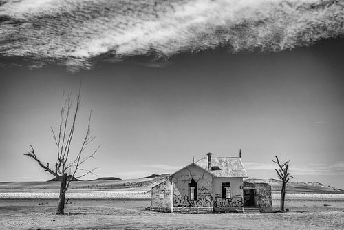 Abandoned house in the desert near Lüderitz, Namibia