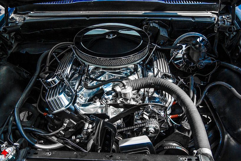 Chromed engine by Norbert Sülzner