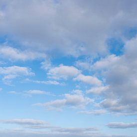 Nuages au-dessus de la mer du Nord sur Jan Pott