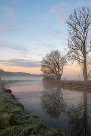 Sonnenaufgang am Dender von Sven Scraeyen