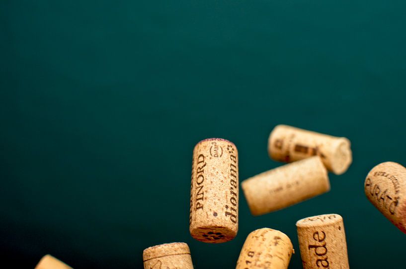 Flying corks 4 by Arjen van de Belt