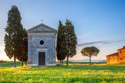 Cappella della Madonna di Vitaleta, San Quirico d'Orcia, Val d'Orcia, Italië.