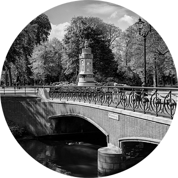 Breda Willemsbrug bij Valkenberg Park van JPWFoto