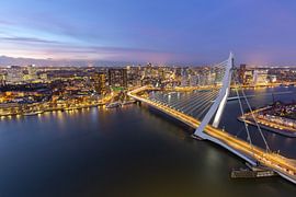 Erasmus Bridge in the evening by Prachtig Rotterdam