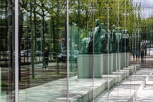 Street scene in an office window by Cobi de Jong