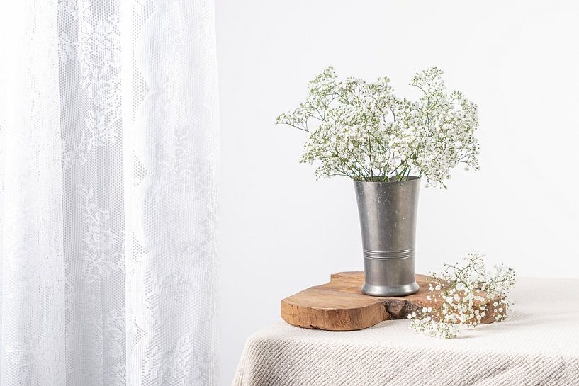Classic vase with gypsophilia by Marian Waanders