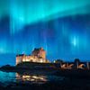 Eilean Donan Castle in Dornie Scotland van Peter Bolman