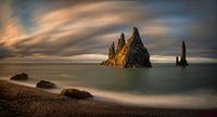 Reynisdrangar rocks sunrise van Wojciech Kruczynski thumbnail