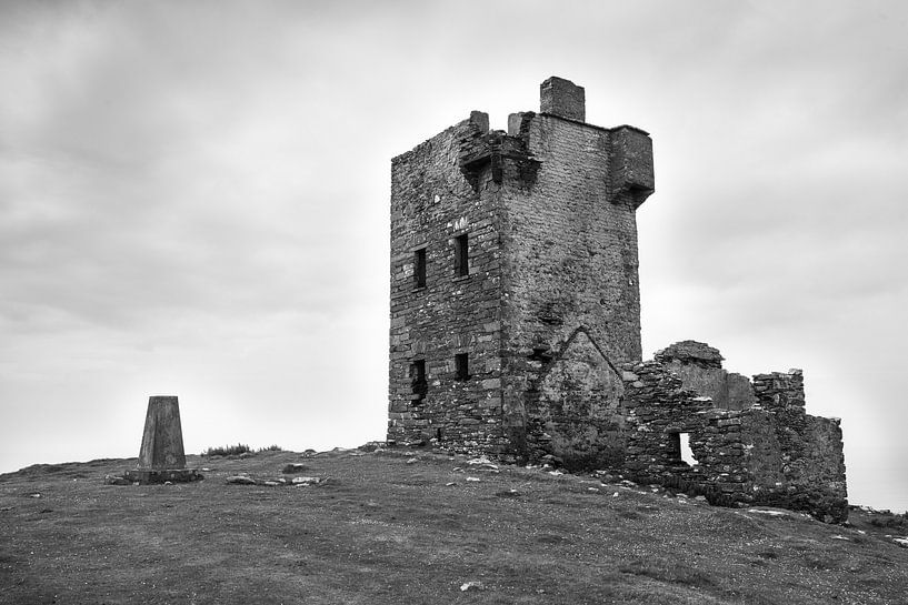 Burgruinen auf der Insel Dursey (Irland) von Fred Lenting