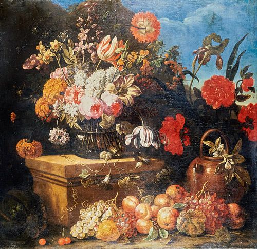 bloemstuk op stenen sokkel 18 eeuw