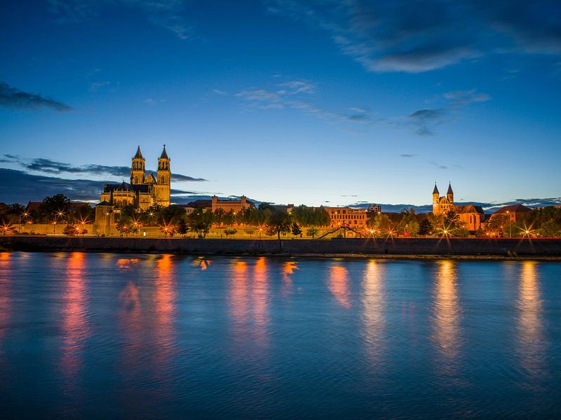 Magdeburg Elbe panorama by night by t.ART