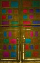 Behind the boxes van Daphne Depassé thumbnail