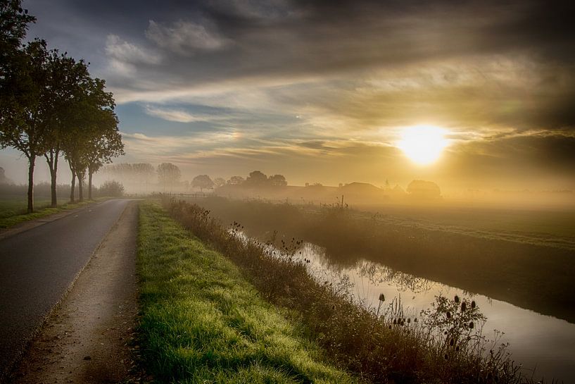 Sunrise in the Duivense Broek by Karlo Bolder