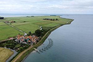 Fischerdorf Marken aus der Luft