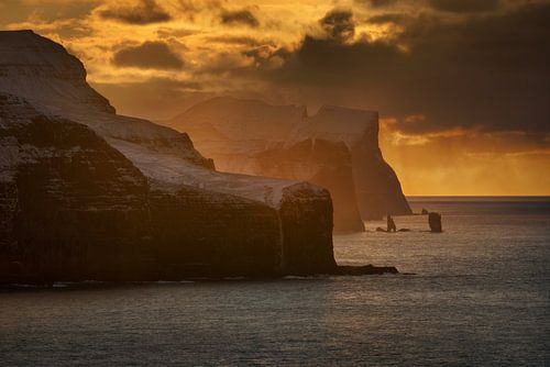 Faroe cliffs