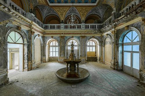 The fountain by David Van Bael