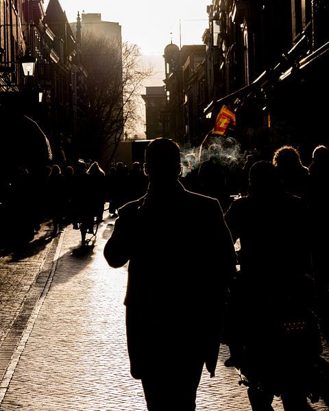 Smoking man on the street by zeilstrafotografie.nl