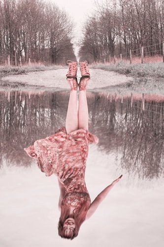 Zelfportret Geïnspireerd door Iraanse Protesten en Femicide Protesten