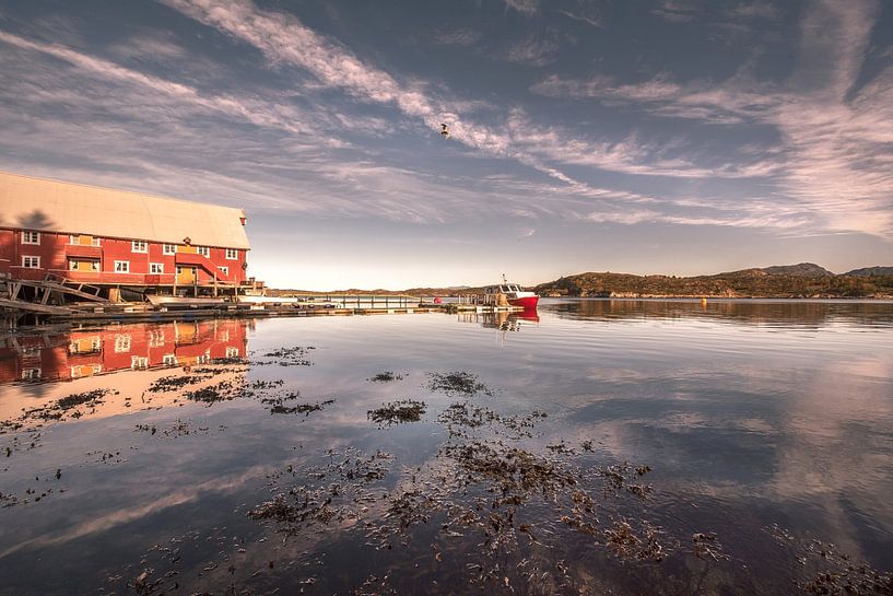 Norwegian boathouse 1 by Marc Hollenberg