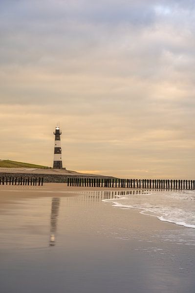 Fine art landscape of the Breskens lighthouse during sunset by John van de Gazelle fotografie