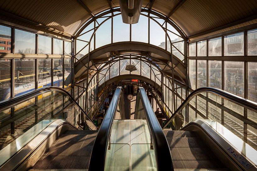 Symmetrie station Den Bosch van Eugene Winthagen