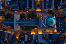 Vue aérienne de la tour Peperbus de Zwolle lors d'une soirée d'été sur Sjoerd van der Wal Photographie