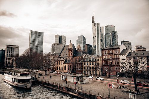Frankfurt am Main Skyline | Historische Architektur & Moderne | Fine Art Fotografie | Deutschland Wandkunst