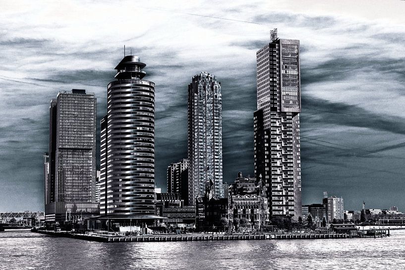 Magical sound at the seaport of Rotterdam by Silva Wischeropp