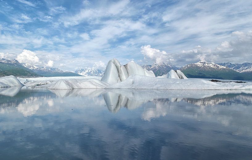 Alaska, Knik Glacier, Icebergs  van Yvonne Balvers