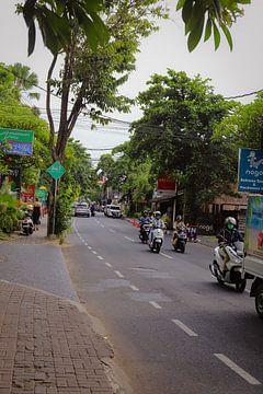 Verkeer in Bali van Cre8yourstory