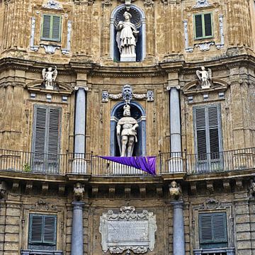 Het prachtige barokke plein Quattro Canti in Palermo 